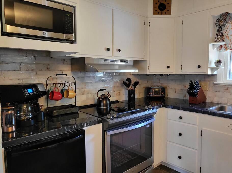 Private Space, While Visiting Family Holiday! Holiday home *